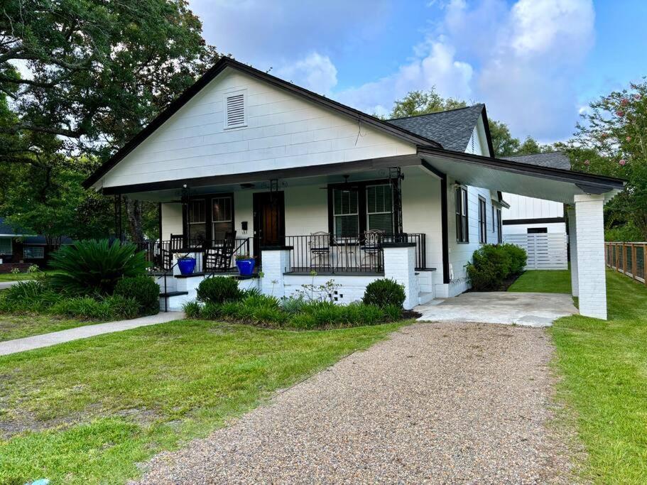 Вилла Charming Charleston House Экстерьер фото